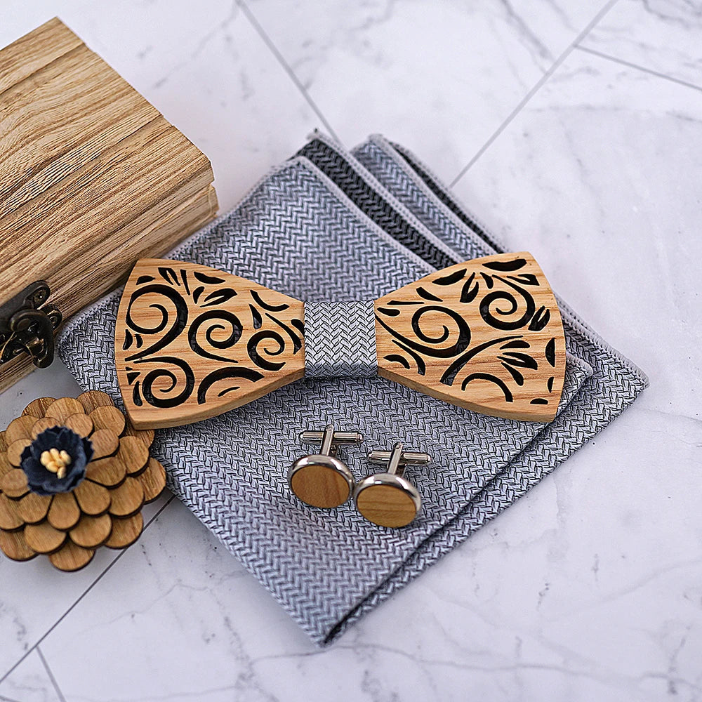 Nœud papillon en bois Alrik avec pochette assortie, élégance et modernité pour toutes les occasions.