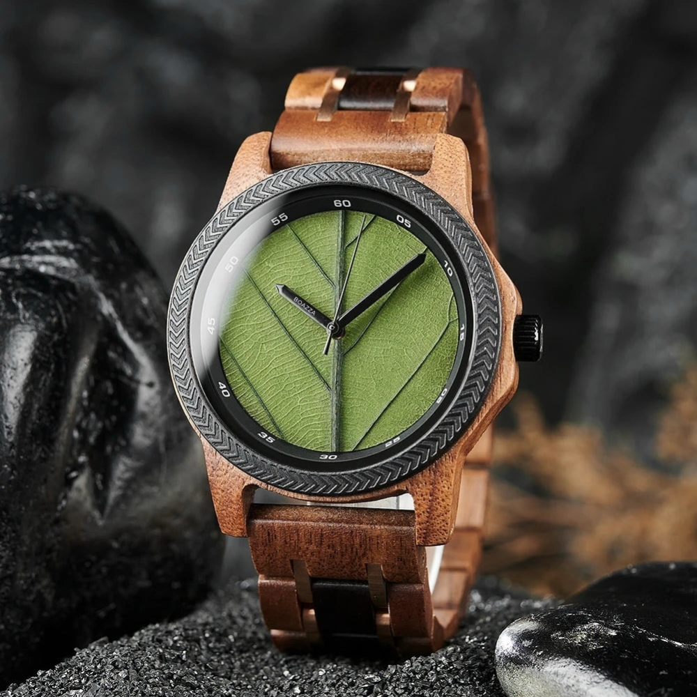 Montre en bois pour homme - Natural, cadran rond en bois clair, bracelet en bois et acier inoxydable, style élégant et scandinave, chronographe.