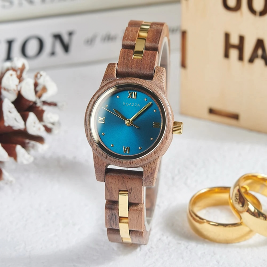 Montre en bois pour femme - Liv, cadran rond en bois clair, bracelet fin en bois et acier inoxydable, style doux et féminin.