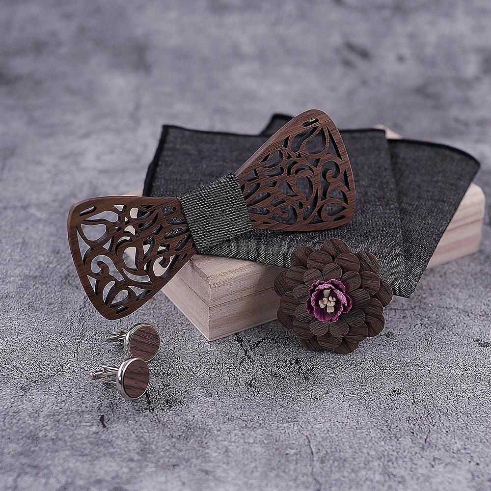 Nœud papillon en bois Sarn avec sa boîte de rangement en bois, chic et authentique.